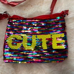Flippy sequin red purse
